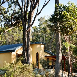 Villa in bush